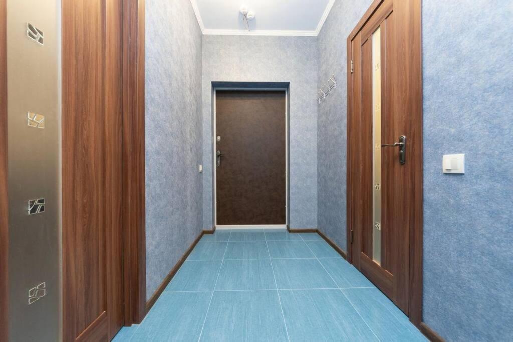 Современные Апартаменты Метро Харьковская Генератор В Доме Kyiv Exterior foto